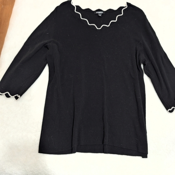 Roz & Ali Tops - Roz & Ali Black Sweater with Cream Scalloped Trim